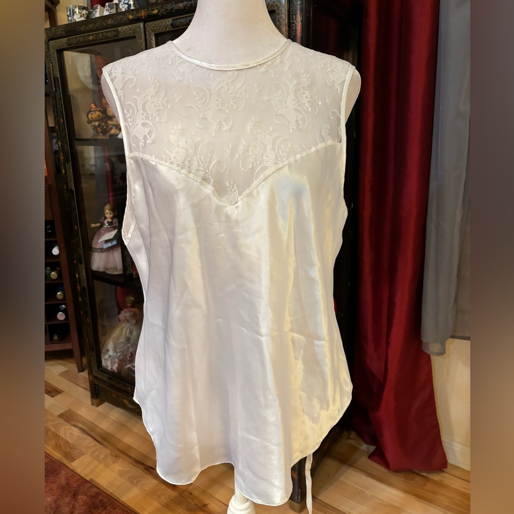 Vintage Indulgence Lace Camisole Top